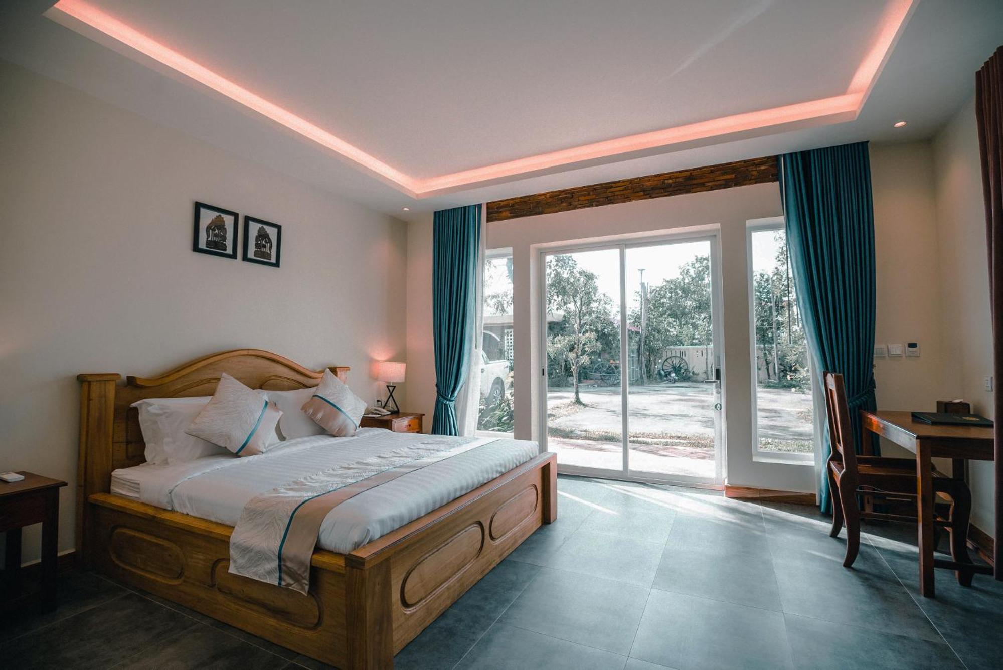 Sokchea Kampot Hotel Luaran gambar